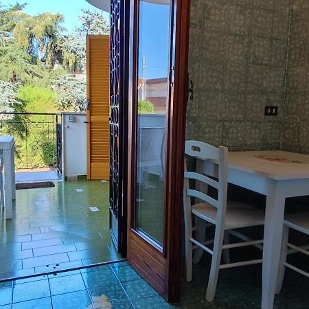 Villa Mary Trani Bagian luar foto
