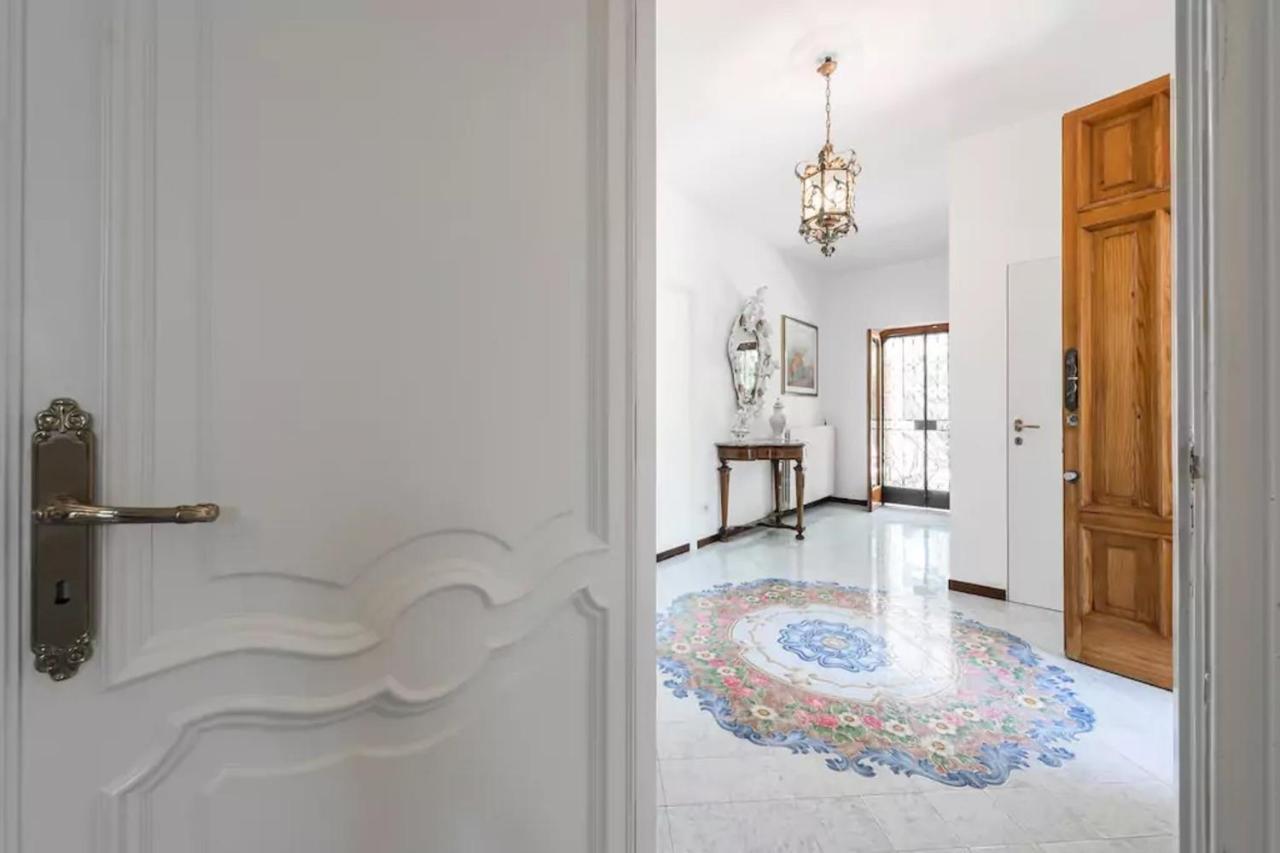 Villa Mary Trani Bagian luar foto